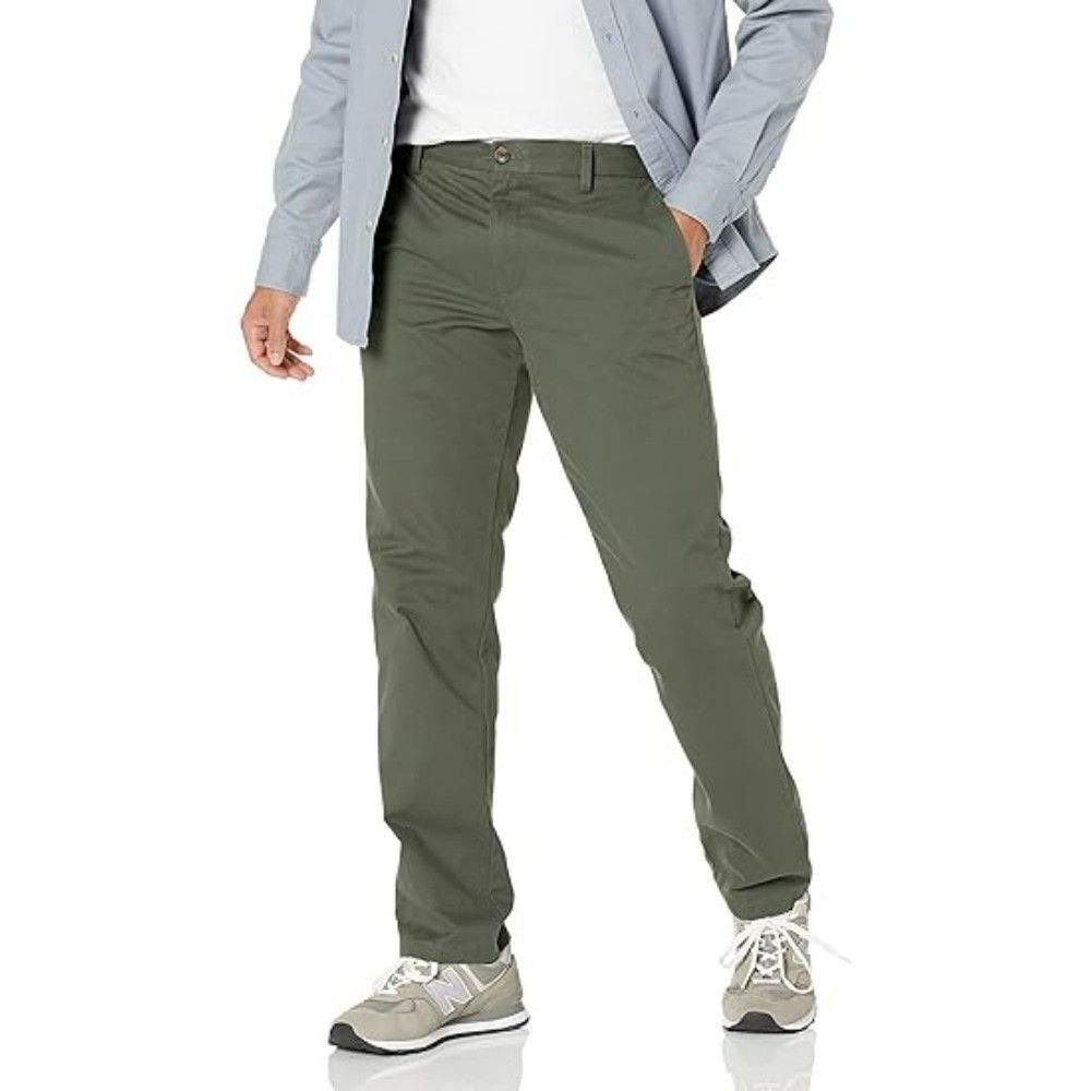 Amazon Essentials Men's Chino Pants 31"W x 30"L Dark Olive Slim-Fit Flat Front